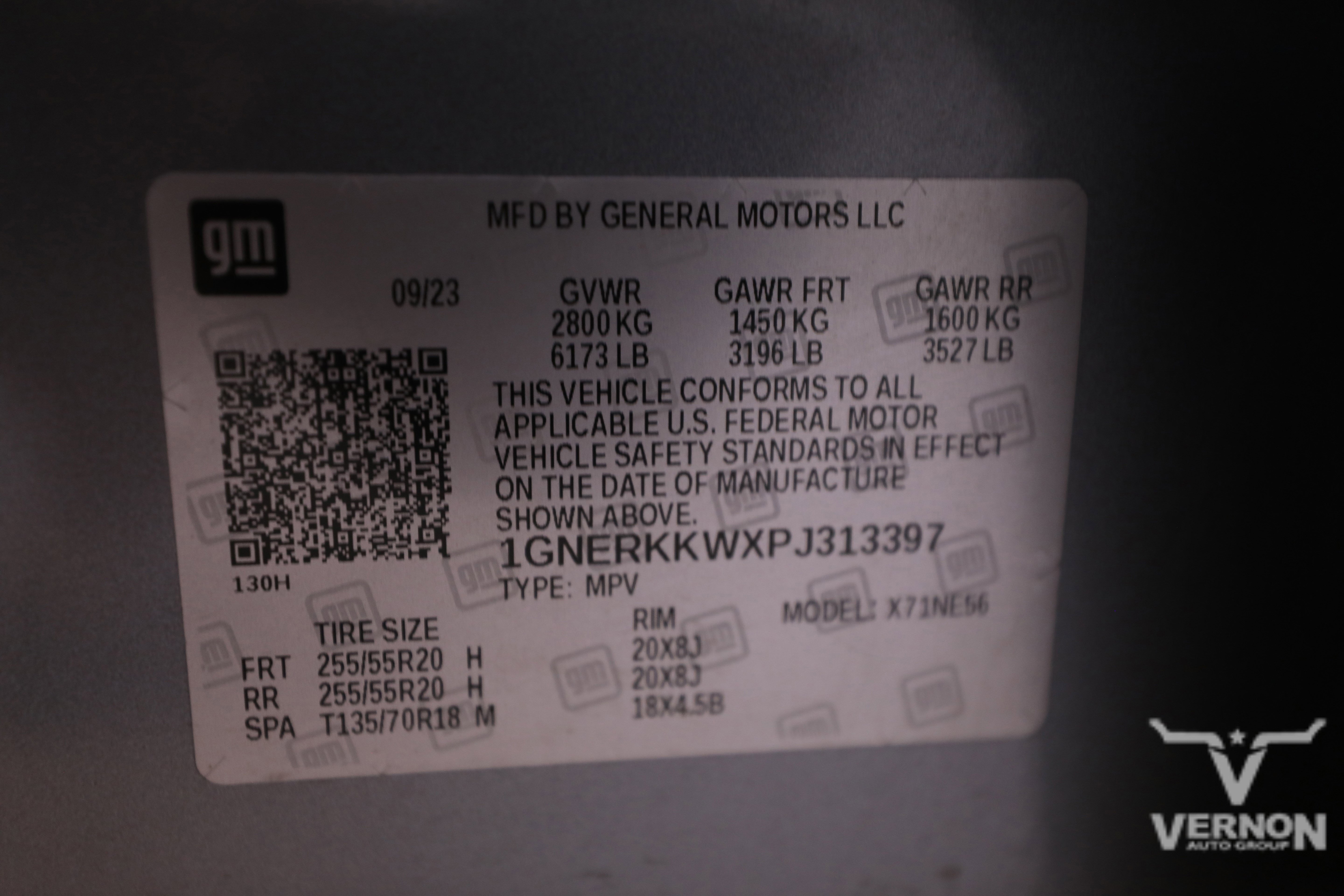 Used 2023 Chevrolet Traverse Premier w/ Redline Edition image 13