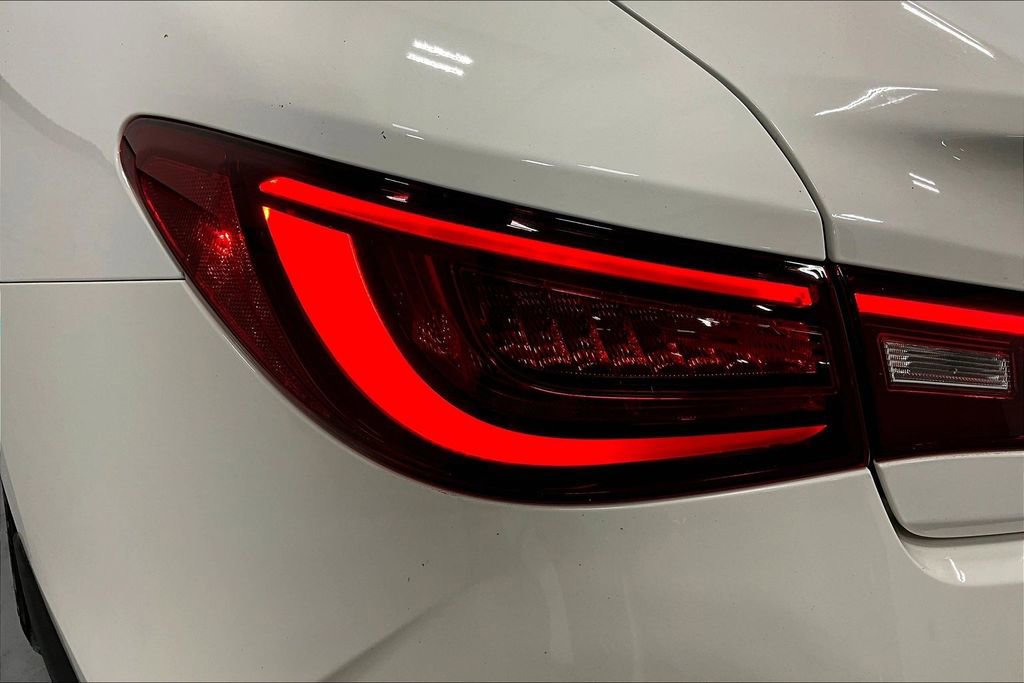 Used 2017 INFINITI Q60 w/ Premium Plus Package 3.0T image 38