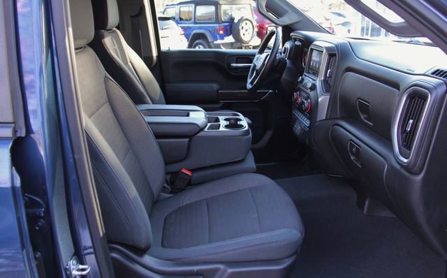 Used 2019 Chevrolet Silverado 1500 RST w/ All-Star Edition image 37