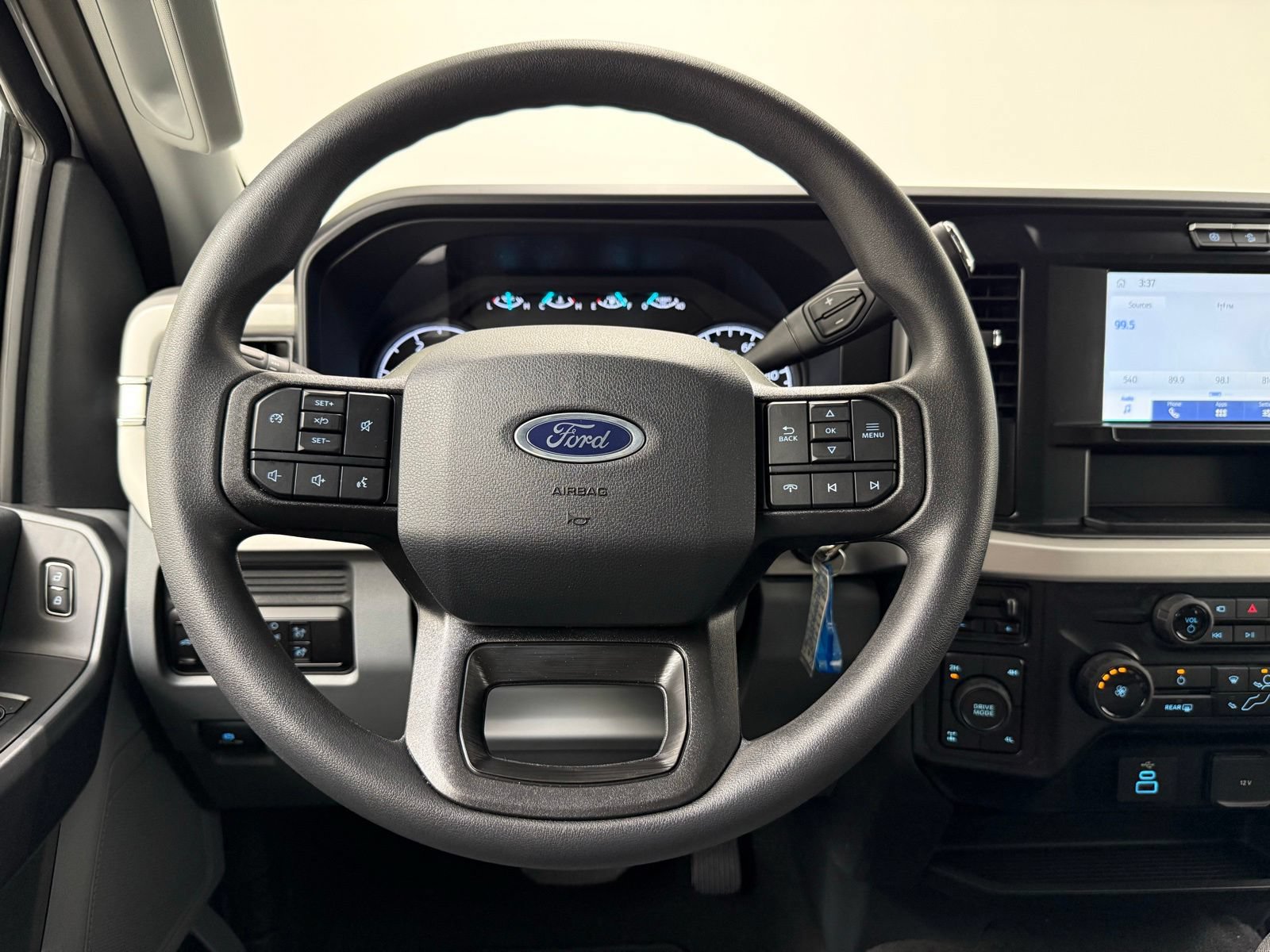 New 2026 Ford F250 XL w/ STX Appearance Package AWD/4WD image 25