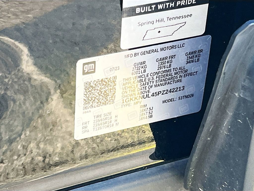 Used 2023 GMC Acadia SLT image 33