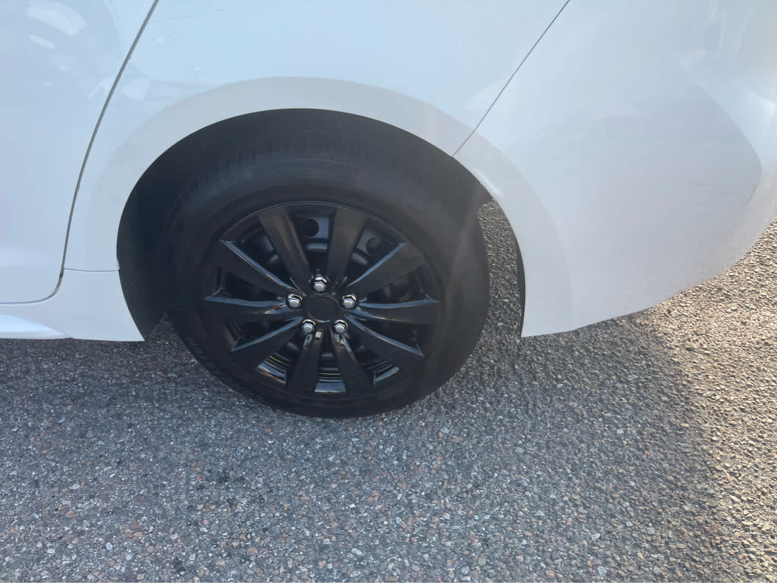 Used 2021 Toyota Corolla LE FWD image 8