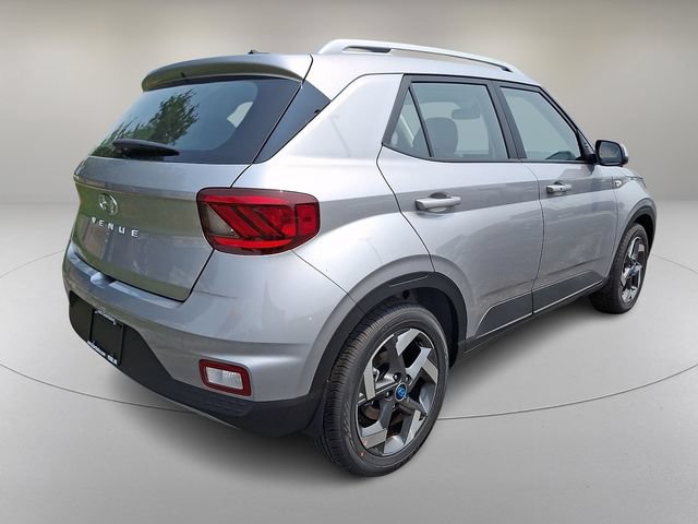 New 2026 Hyundai Venue SEL FWD image 7