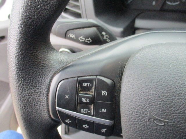 Used 2023 Ford Transit 350 XLT RWD image 13
