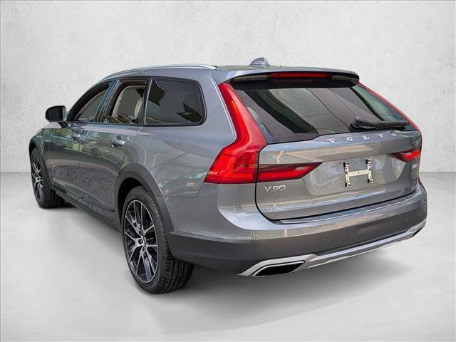 Used 2020 Volvo V90 T6 Cross Country w/ Protection Package Premier image 7
