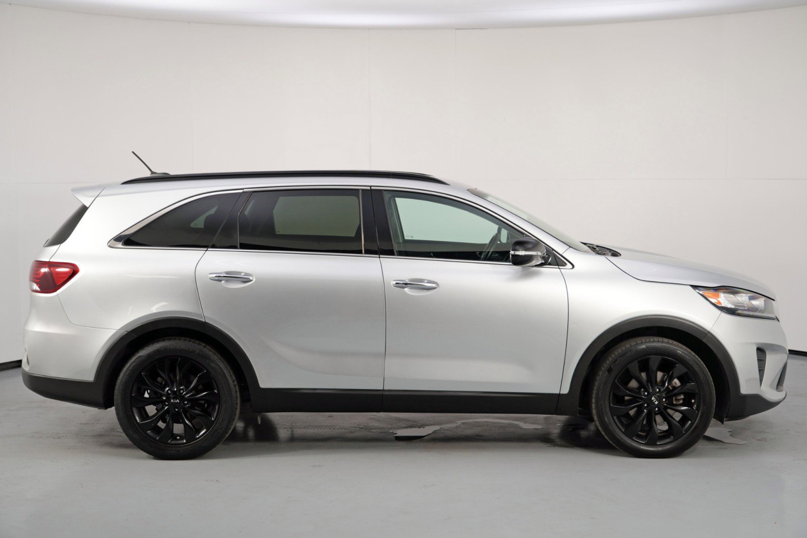 Used 2020 Kia Sorento S image 48
