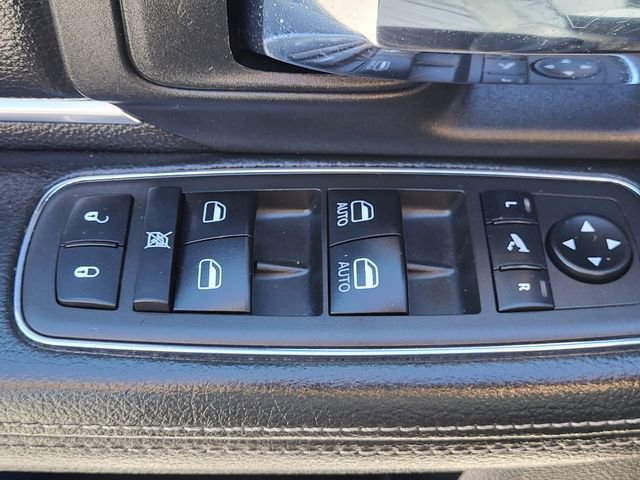 Used 2021 RAM 1500 Classic Warlock w/ Luxury Group image 8
