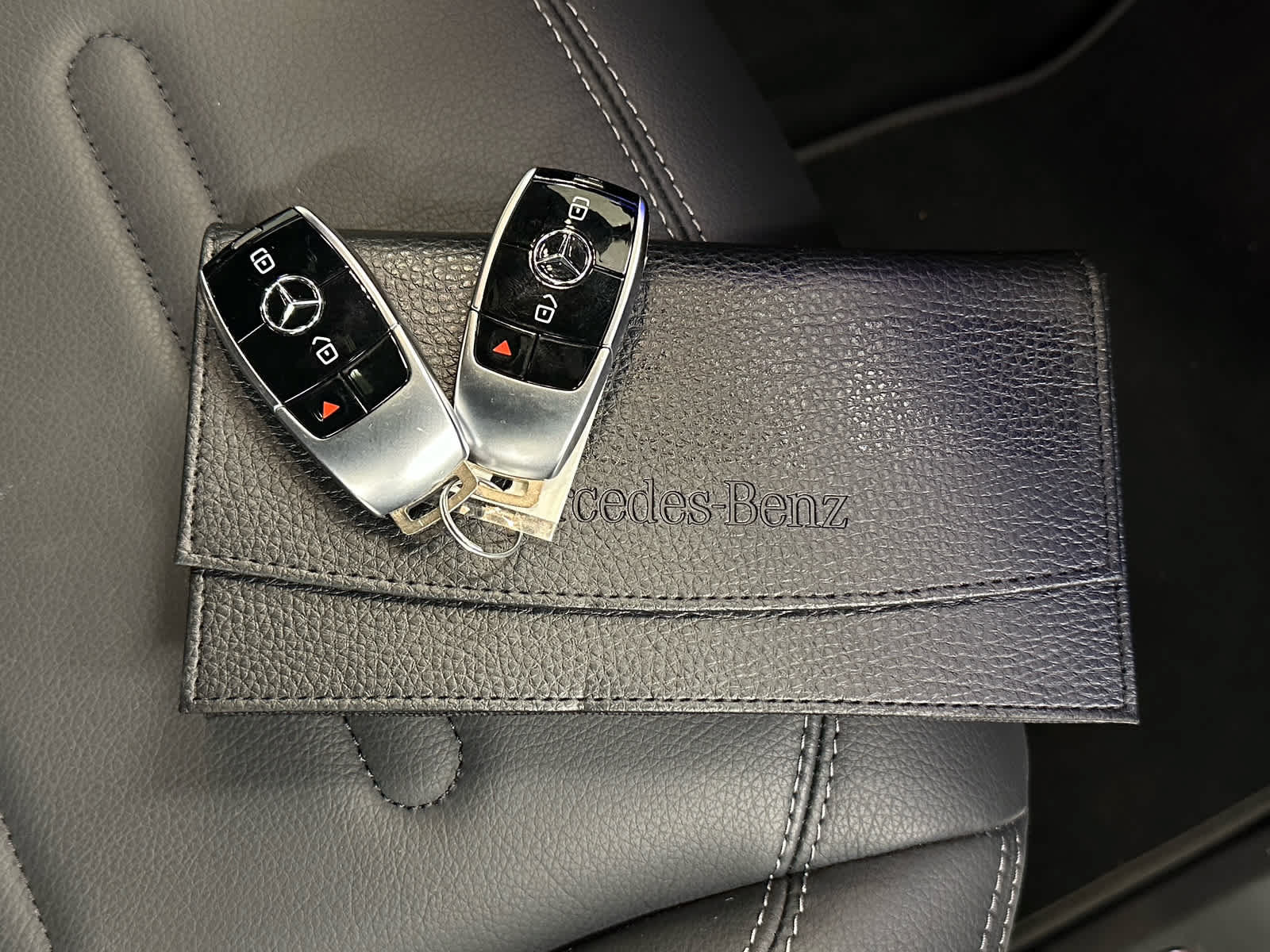 Used 2024 Mercedes-Benz G 550 w/ Night Package image 42