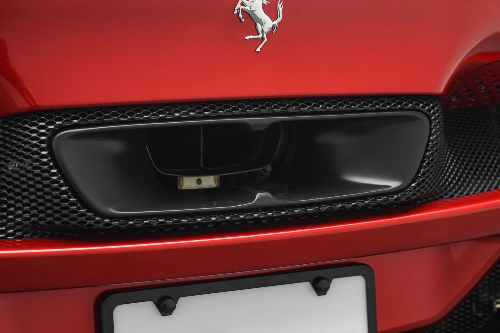 Used 2025 Ferrari 296 GTB RWD image 11