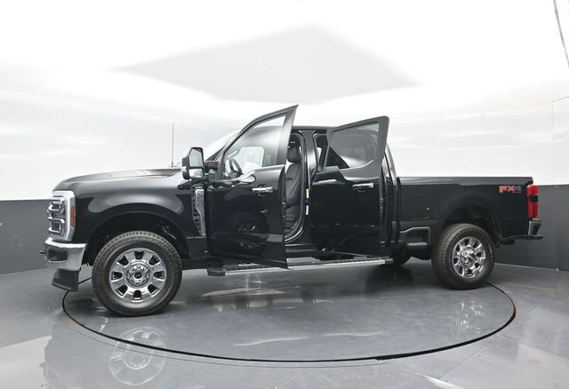New 2026 Ford F250 Lariat image 35