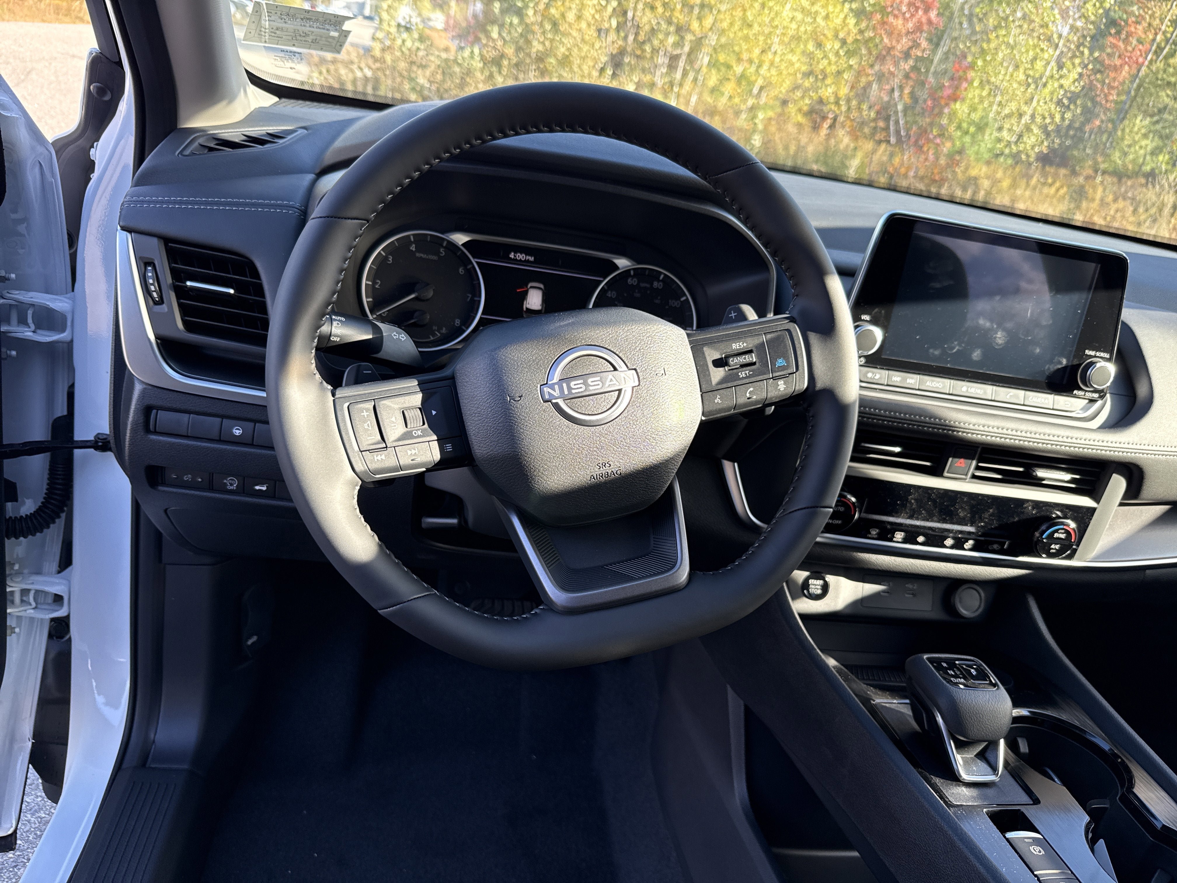 New 2026 Nissan Rogue SV AWD/4WD image 20