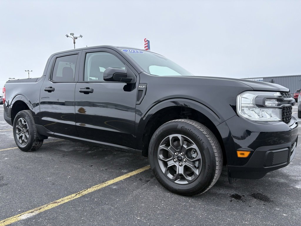 Used 2023 Ford Maverick XLT w/ XLT Luxury Package image 3