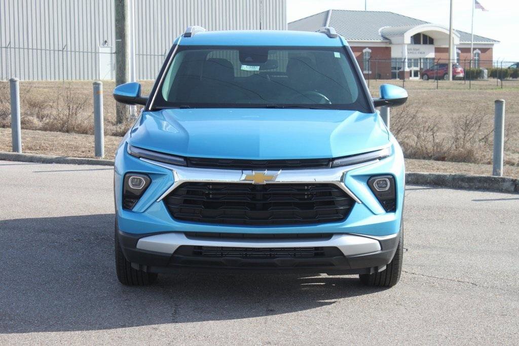 New 2025 Chevrolet TrailBlazer LT w/ Convenience Package image 3