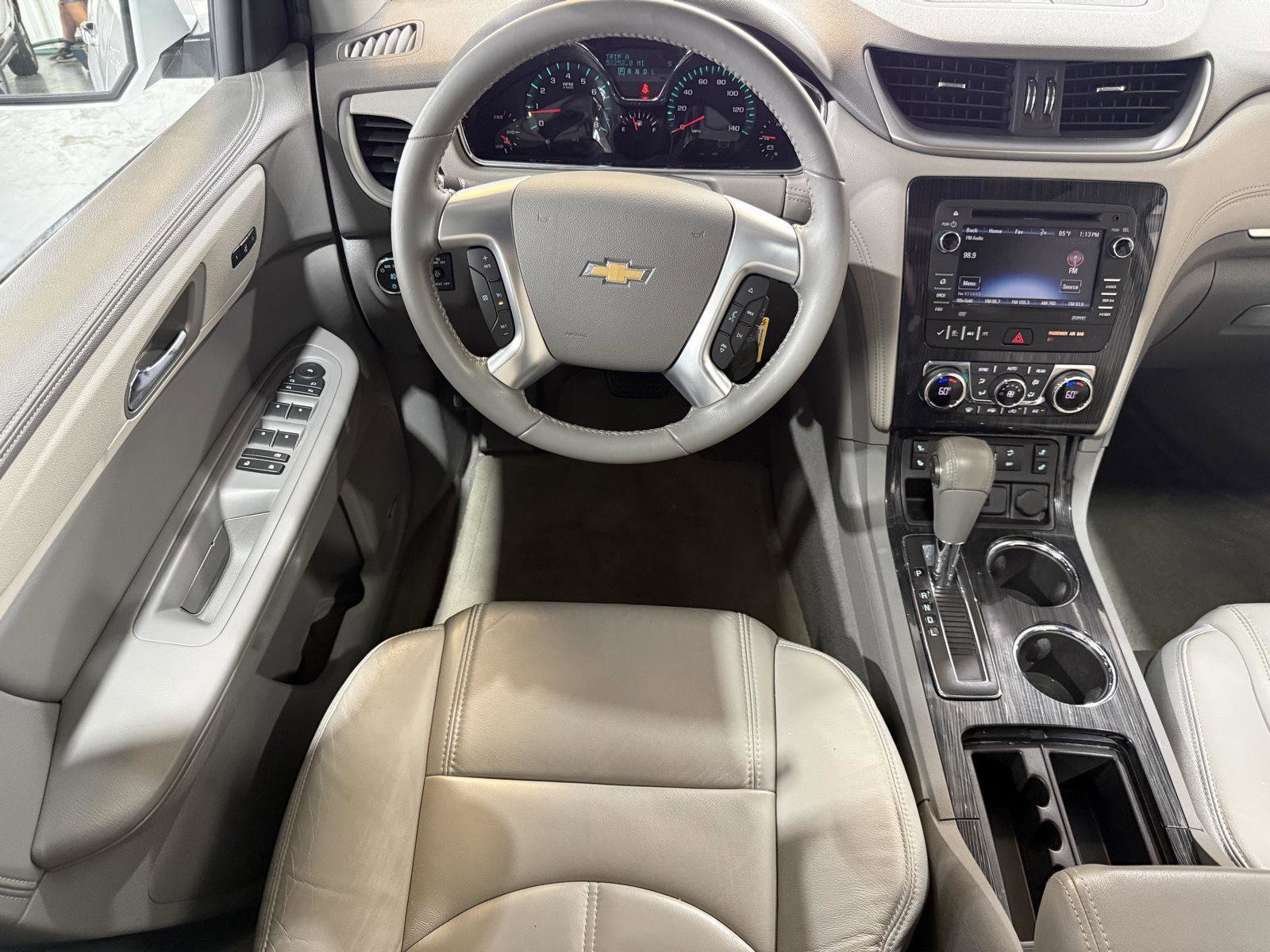 Used 2016 Chevrolet Traverse LT AWD/4WD image 16