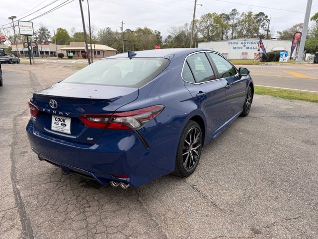 Used 2024 Toyota Camry SE FWD image 6