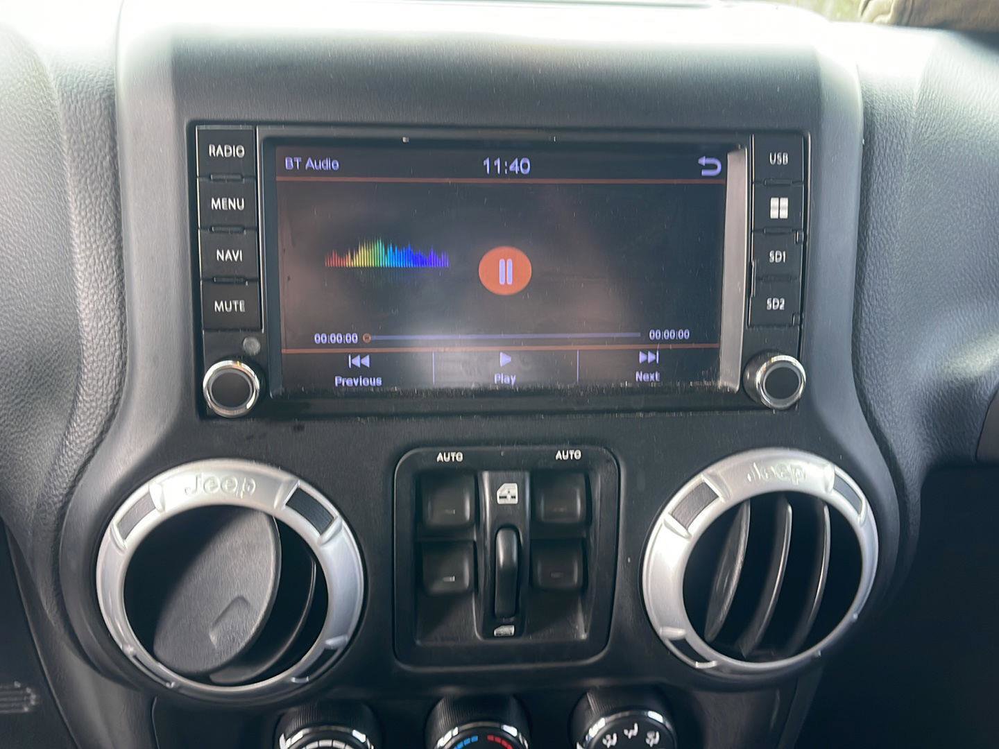 Used 2013 Jeep Wrangler Unlimited Sahara w/ Dual Top Group image 17