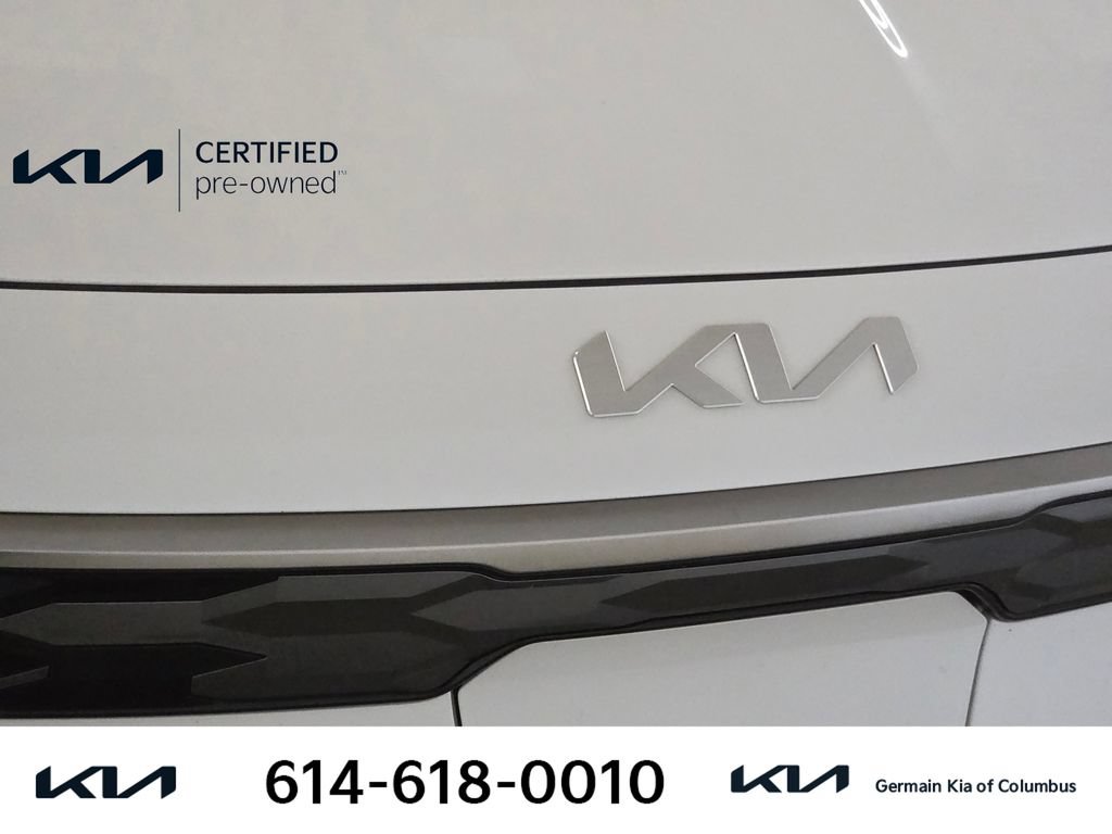 Certified 2023 Kia Niro Wind w/ Wind Preserve Package FWD image 13