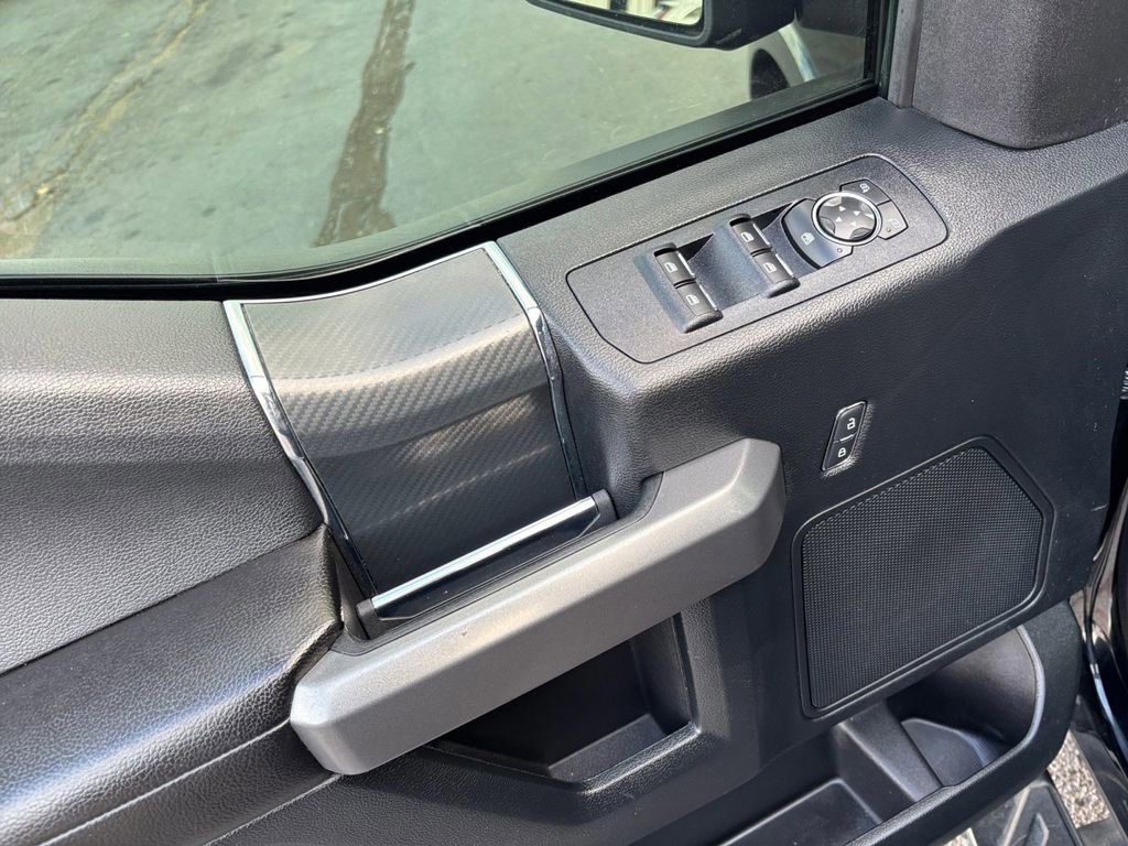 Used 2018 Ford F150 XLT w/ Equipment Group 302A Luxury image 16