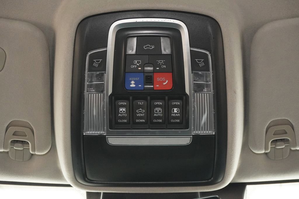 Used 2024 RAM 1500 Limited image 19