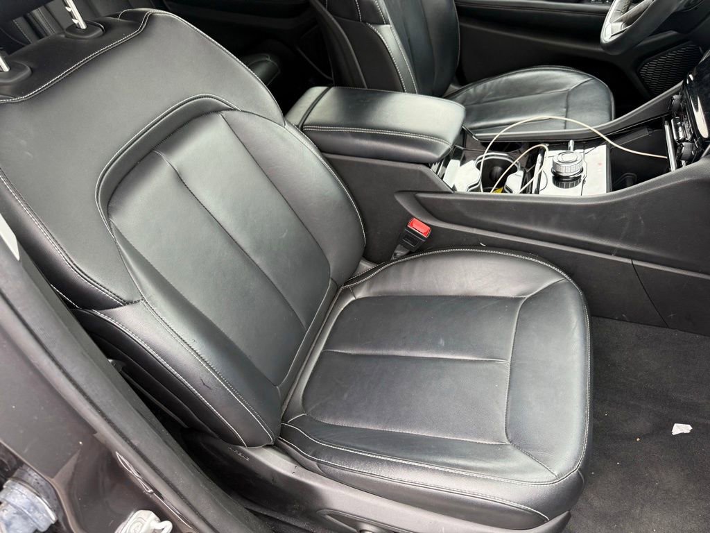 Used 2023 Jeep Grand Cherokee L Limited image 52