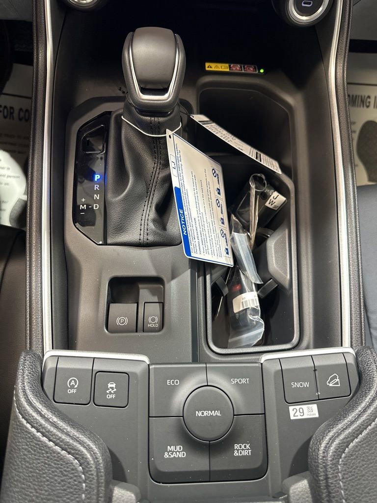 Used 2026 Toyota Grand Highlander XLE image 31