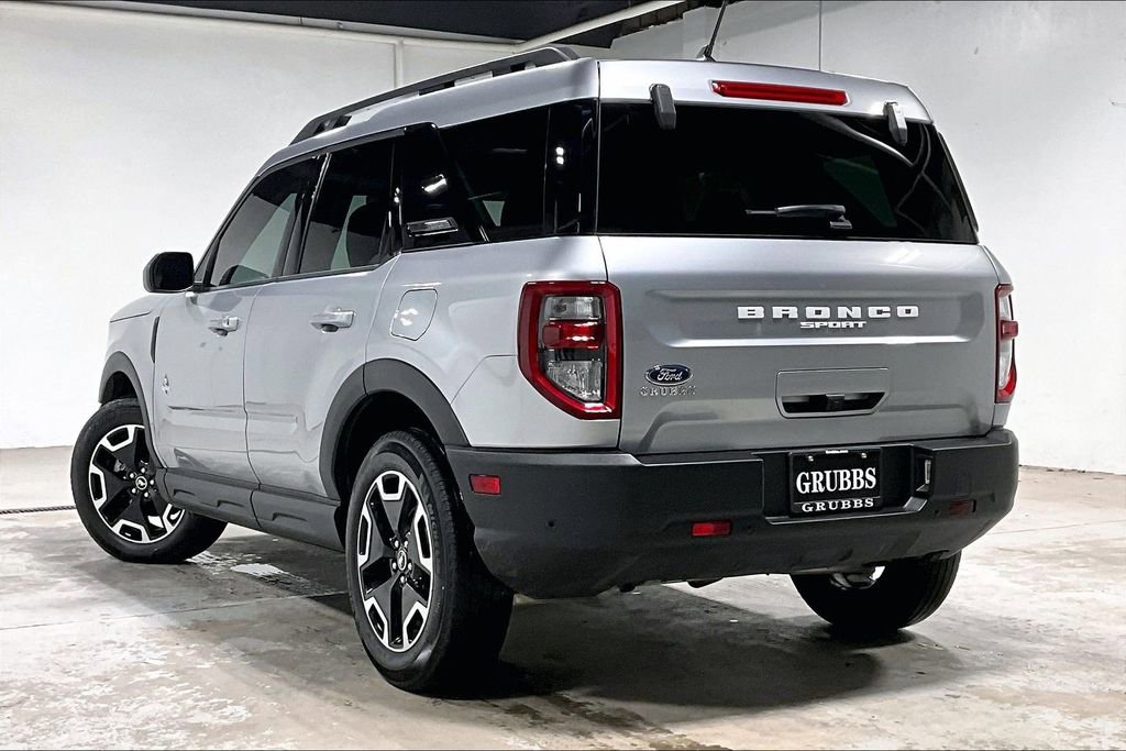 Used 2023 Ford Bronco Sport Outer Banks image 15