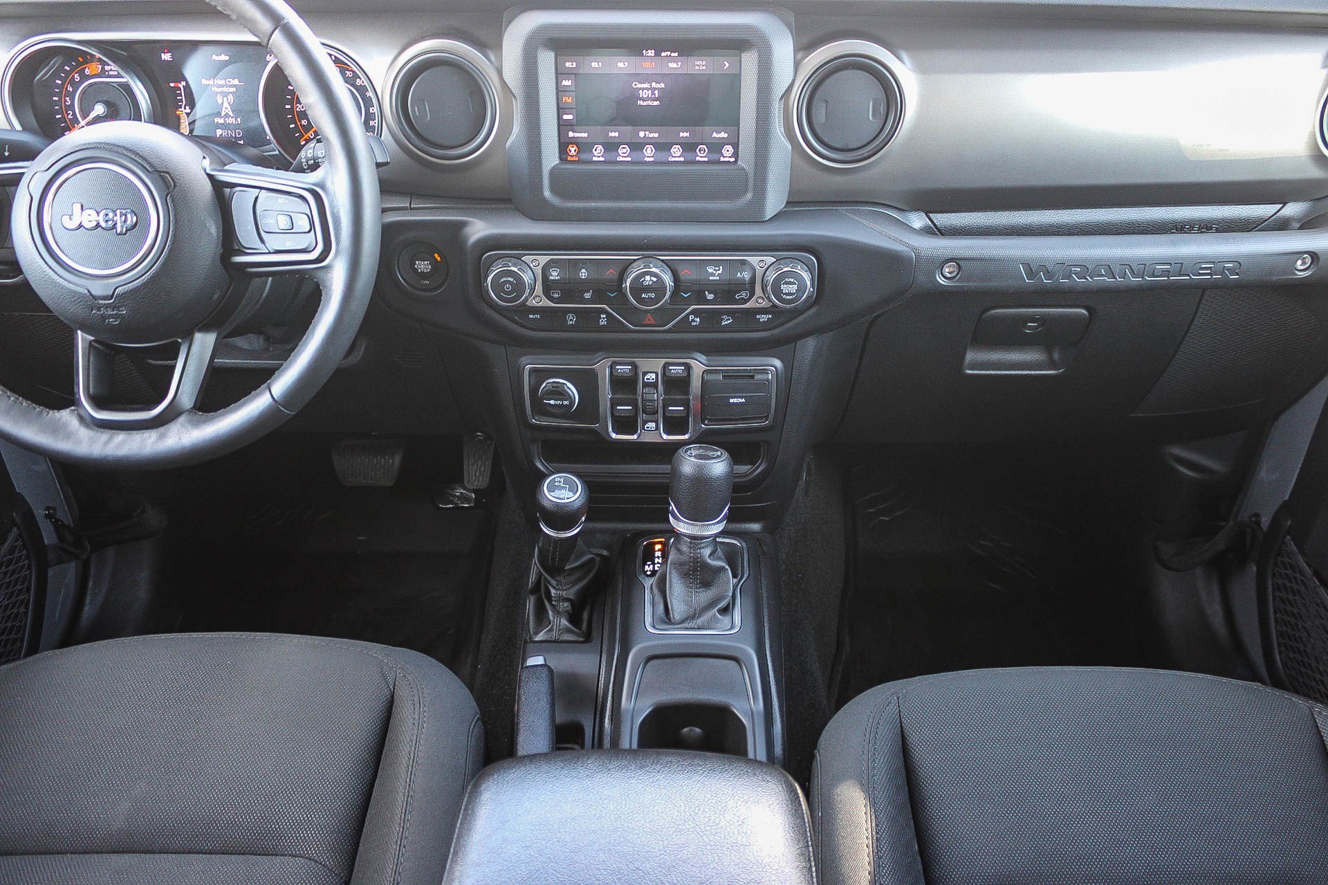 Used 2019 Jeep Wrangler Unlimited Sport S image 13