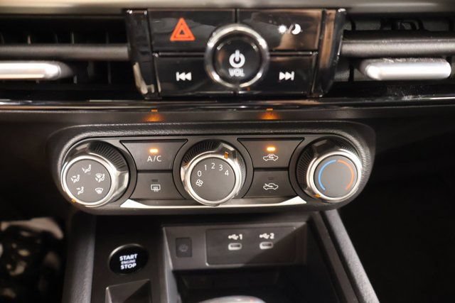 Used 2025 Nissan Kicks SV w/ Illumination Package FWD image 24