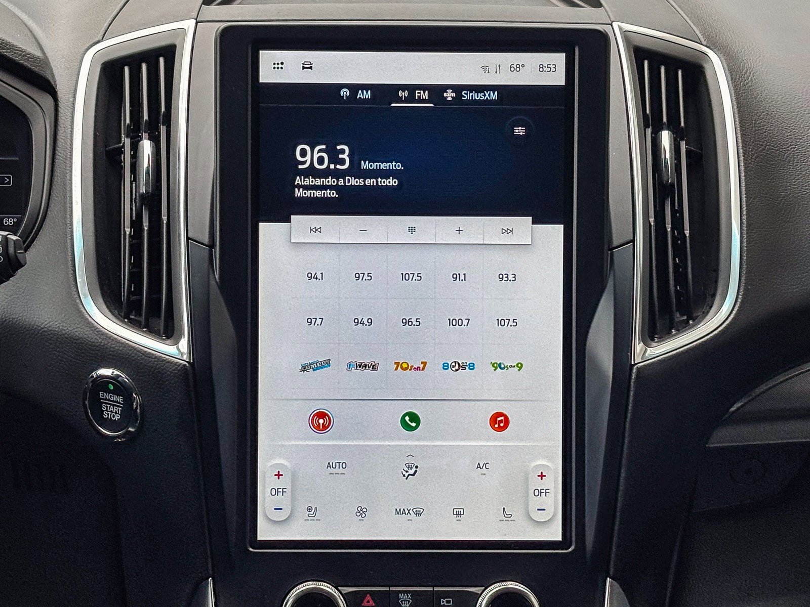 Used 2023 Ford Edge Titanium image 17