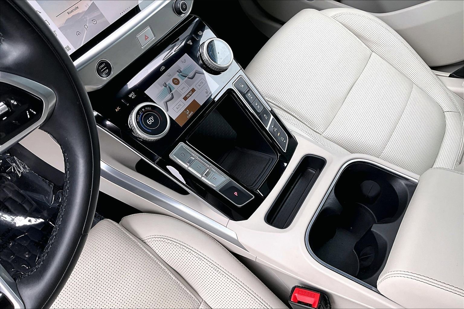 Certified 2022 Jaguar I-PACE HSE AWD/4WD image 17
