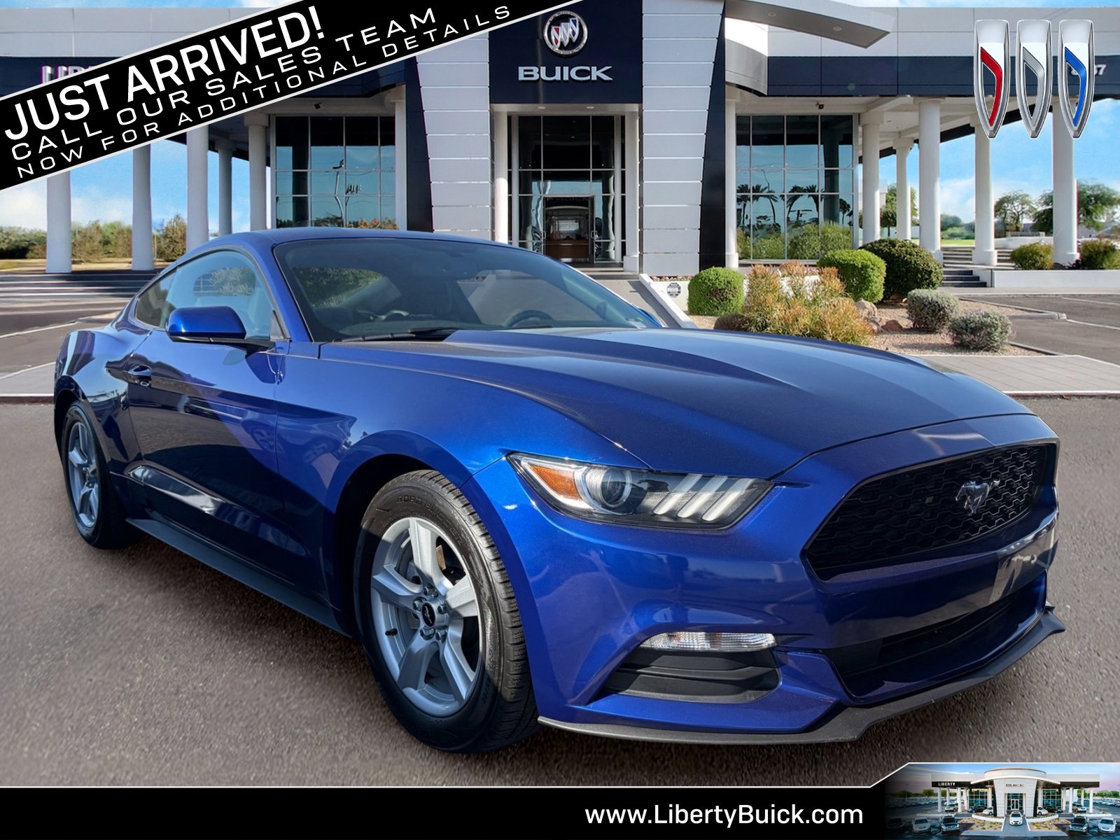 Used 2016 Ford Mustang Coupe RWD image 1
