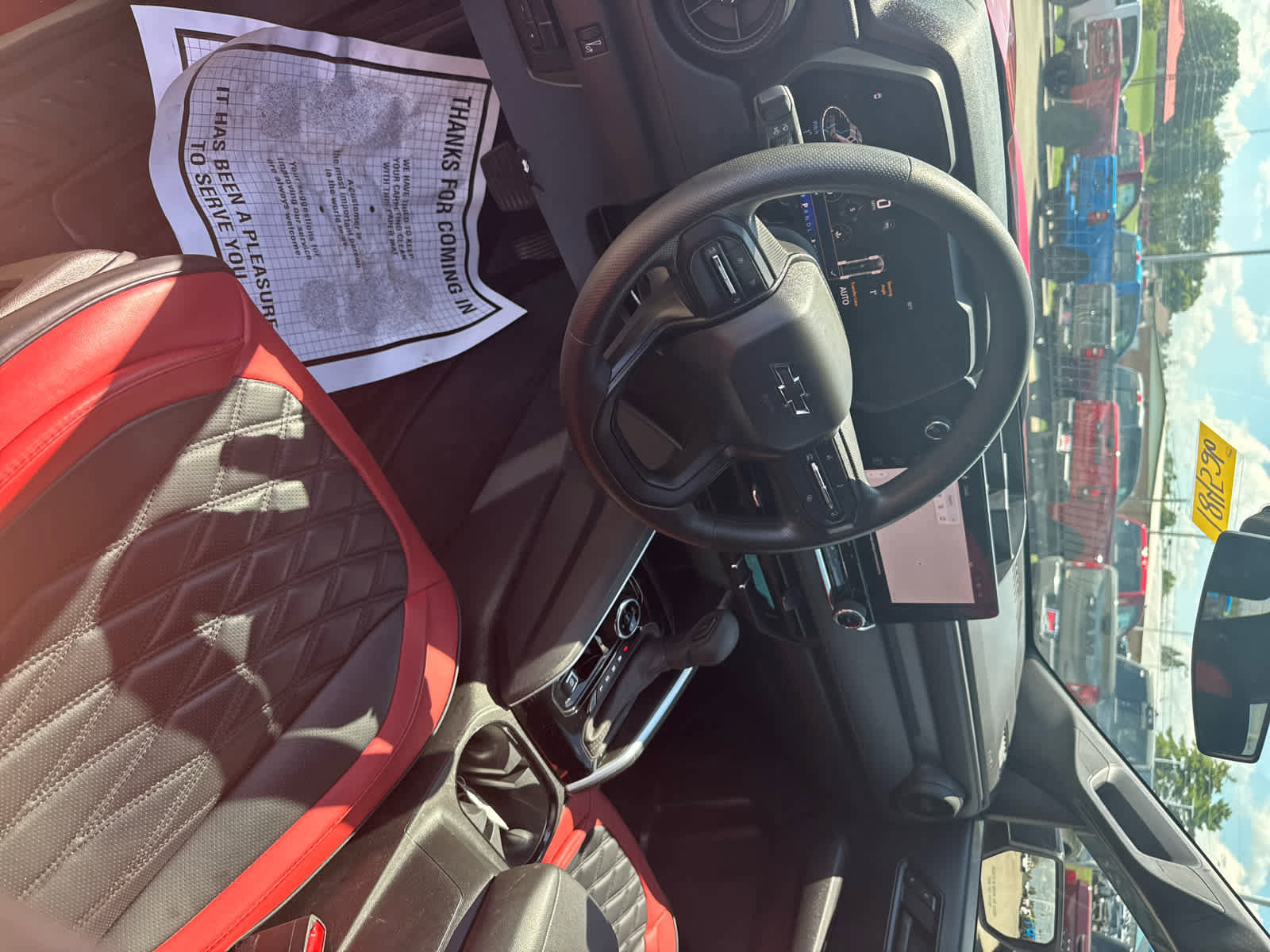 Used 2024 Chevrolet Colorado Trail Boss w/ Technology Package image 14