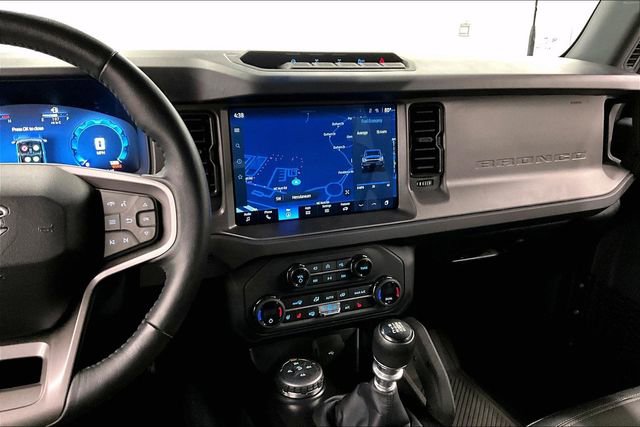 Used 2025 Ford Bronco Badlands AWD/4WD image 7