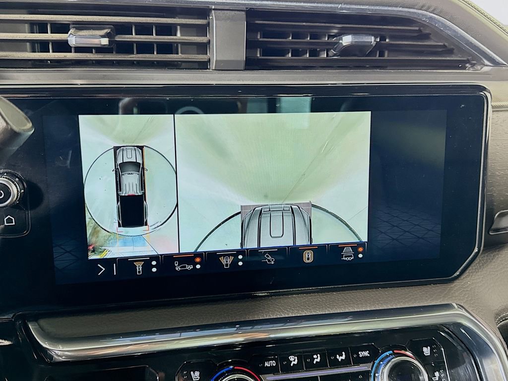 Used 2025 GMC Sierra 3500 Denali w/ Denali Reserve Package image 44