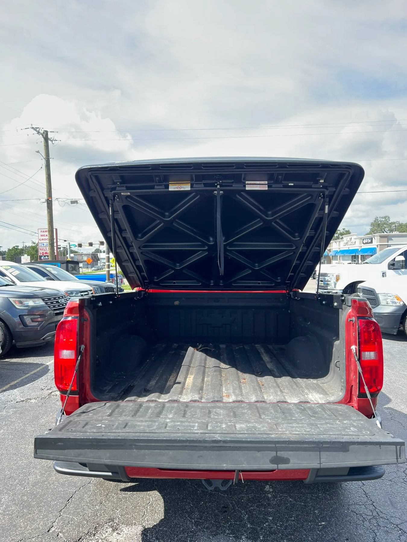 Used 2016 Chevrolet Colorado W/T w/ WT Convenience Package RWD image 19