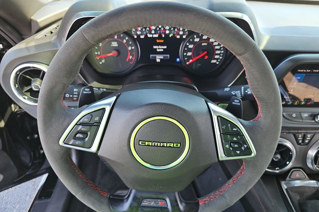 Used 2022 Chevrolet Camaro ZL1 RWD image 12
