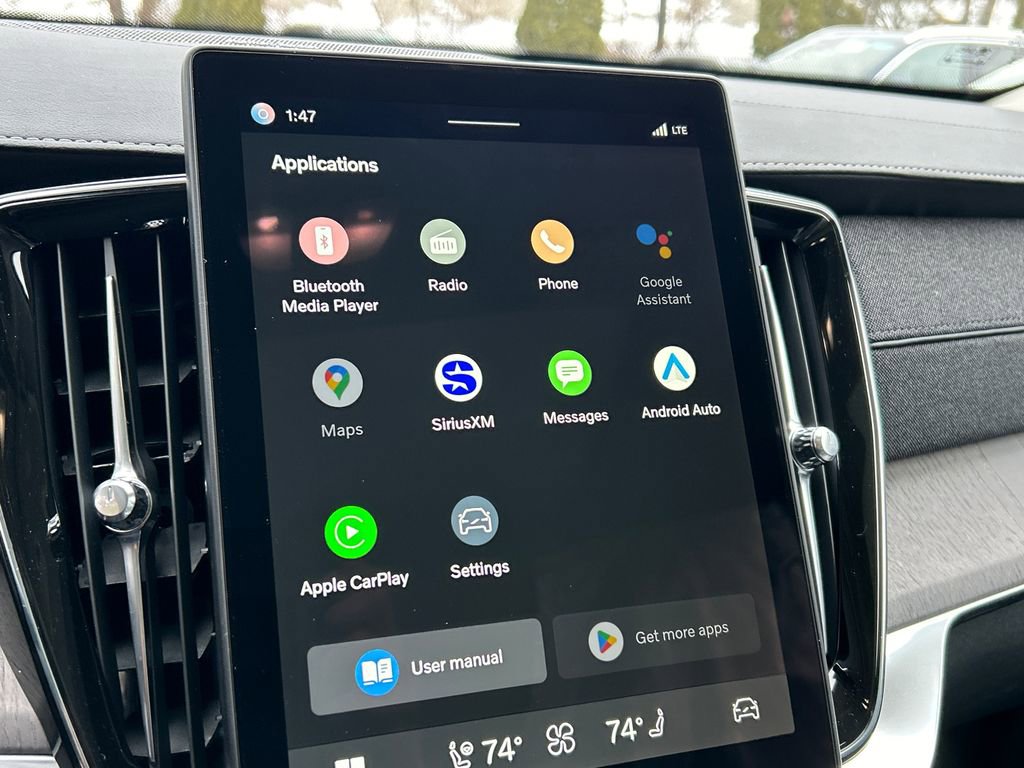 New 2026 Volvo XC90 B6 Ultra w/ Protection Package image 17