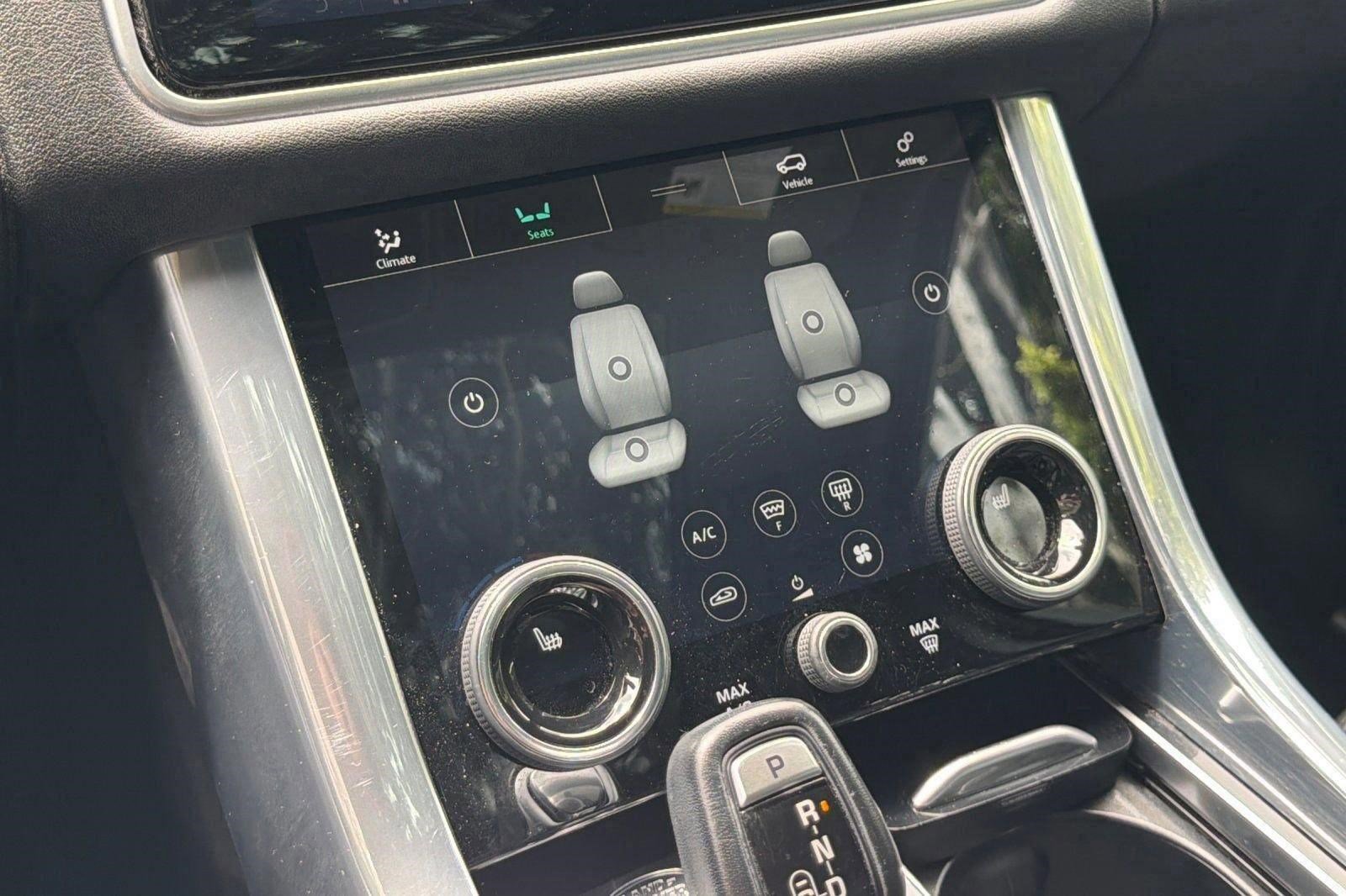 Used 2019 Land Rover Range Rover Sport HSE AWD/4WD image 29