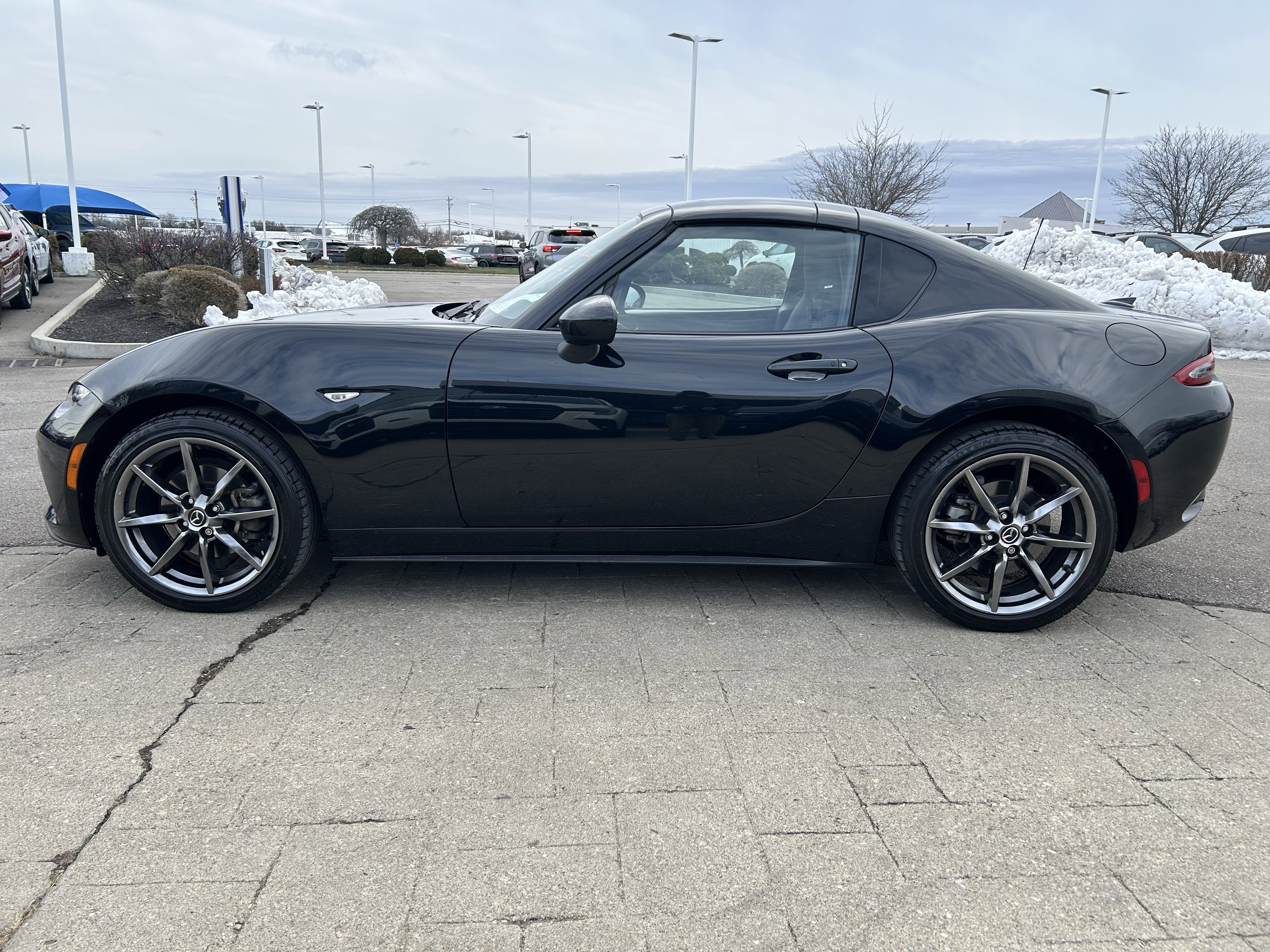 Used 2017 MAZDA MX-5 Miata RF Grand Touring image 4