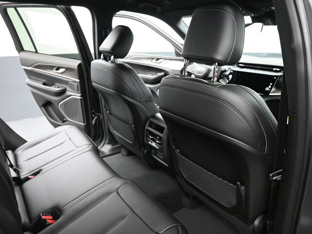 New 2026 Jeep Grand Cherokee Limited w/ Trailer Tow Package image 21