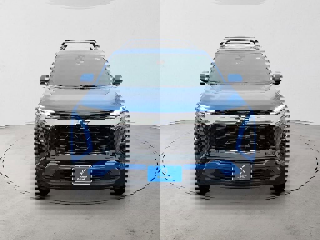 New 2026 Chevrolet Equinox ACTIV w/ Convenience Package III image 2