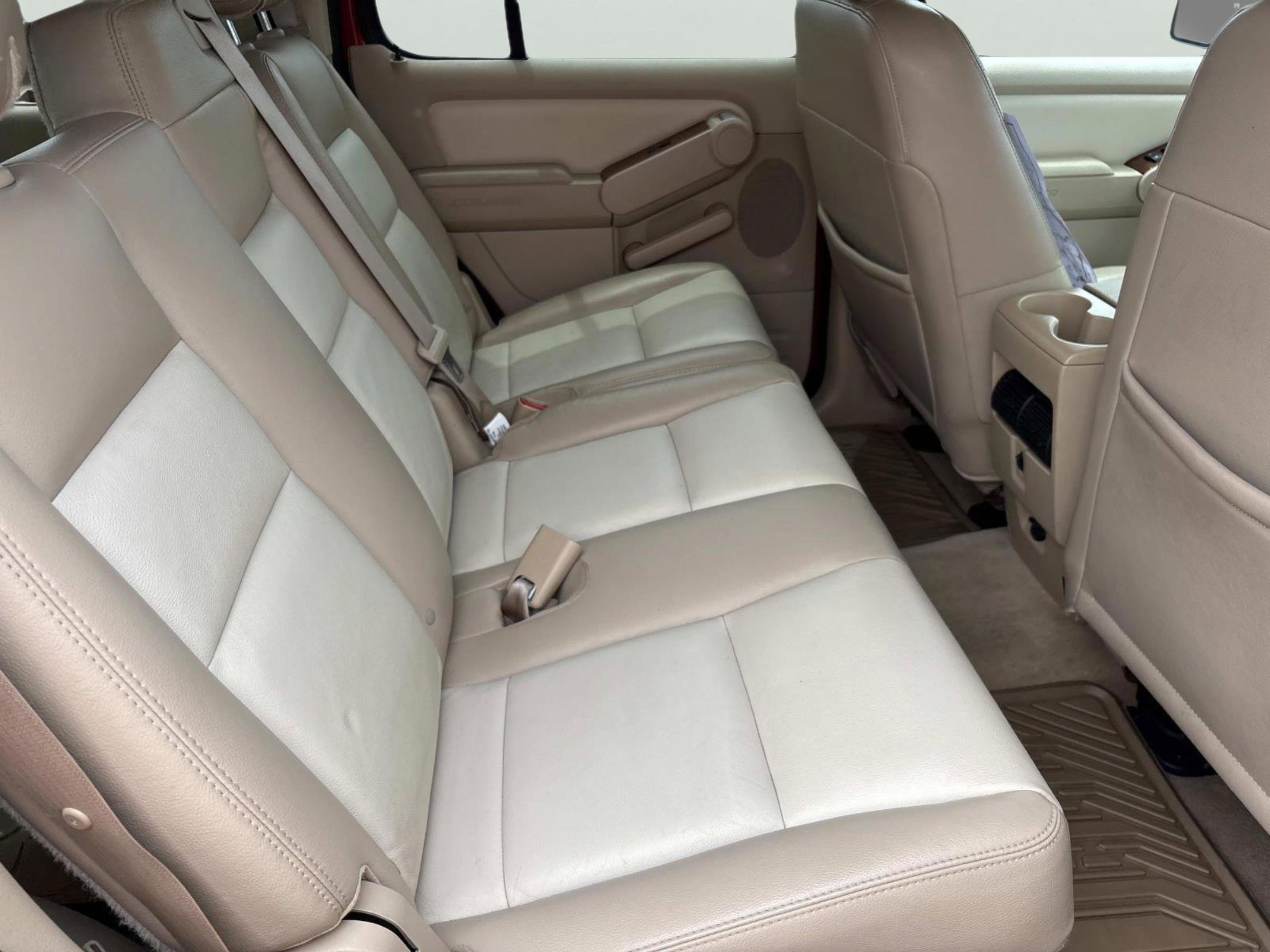 Used 2006 Ford Explorer Eddie Bauer AWD/4WD image 17