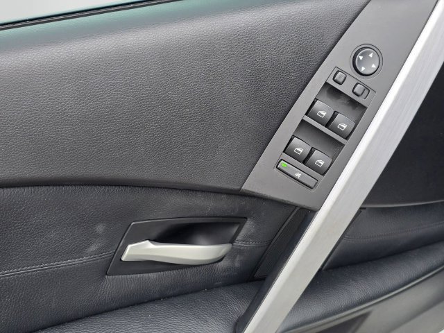 Used 2006 BMW M5 RWD image 20