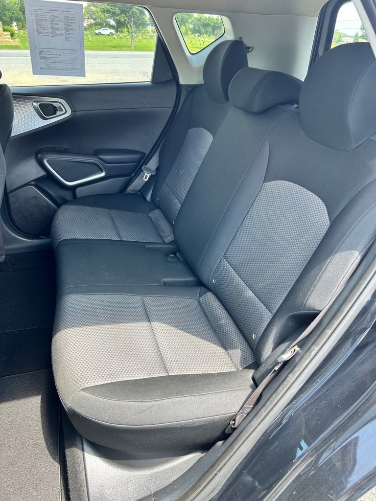 Used 2020 Kia Soul LX image 9