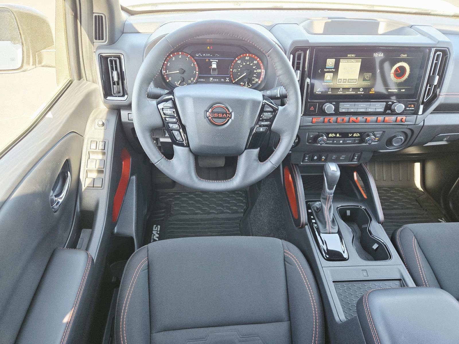 Used 2025 Nissan Frontier PRO-4X w/ Pro Convenience Package AWD/4WD image 11