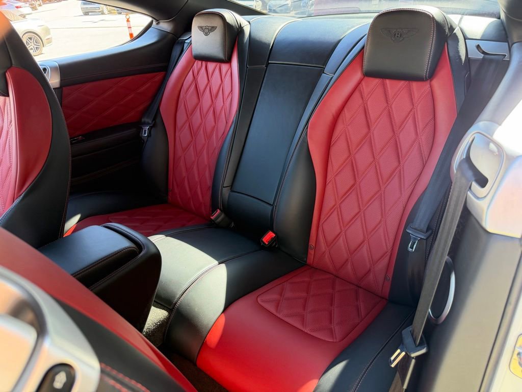 Used 2014 Bentley Continental GT V8 S image 31
