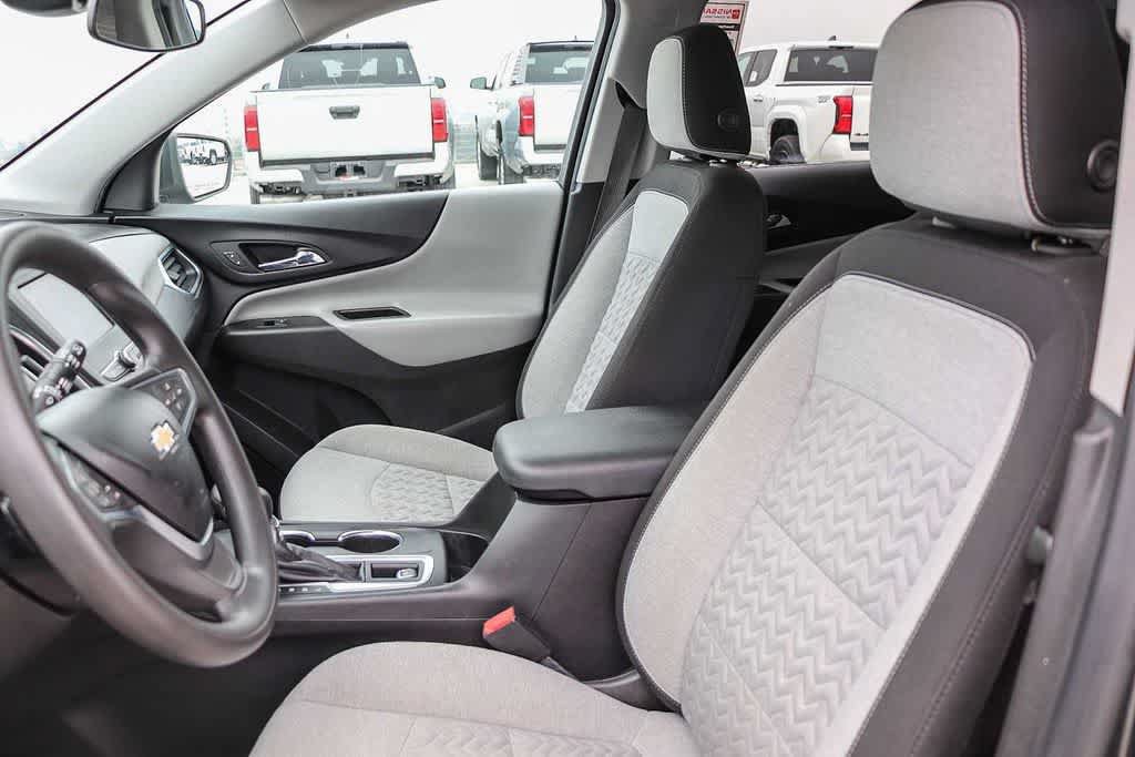 Used 2022 Chevrolet Equinox LT AWD/4WD image 15