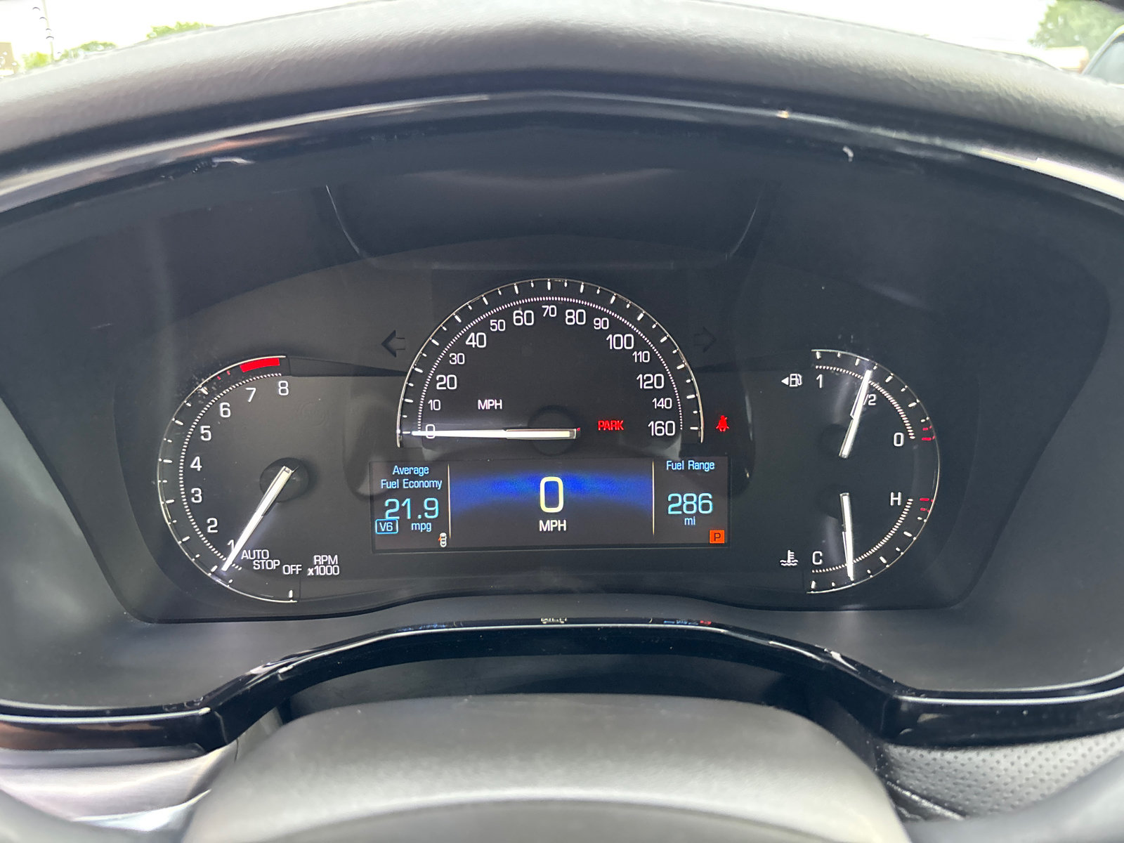 Used 2018 Cadillac XT5 Luxury w/ Driver Awareness Package FWD image 15