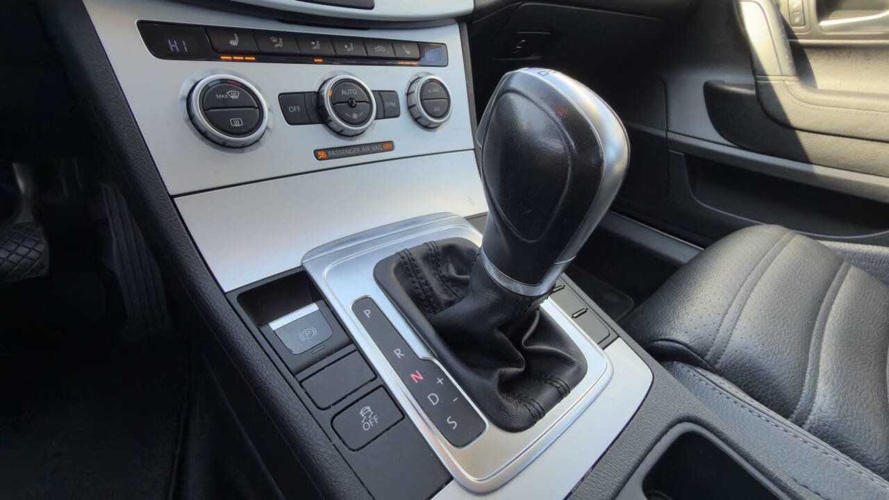 Used 2014 Volkswagen CC Sport image 36