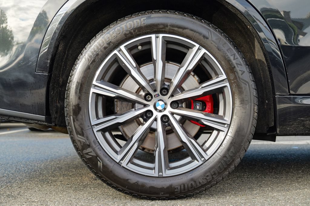 Used 2023 BMW X5 M50i w/ Executive Package AWD/4WD image 13